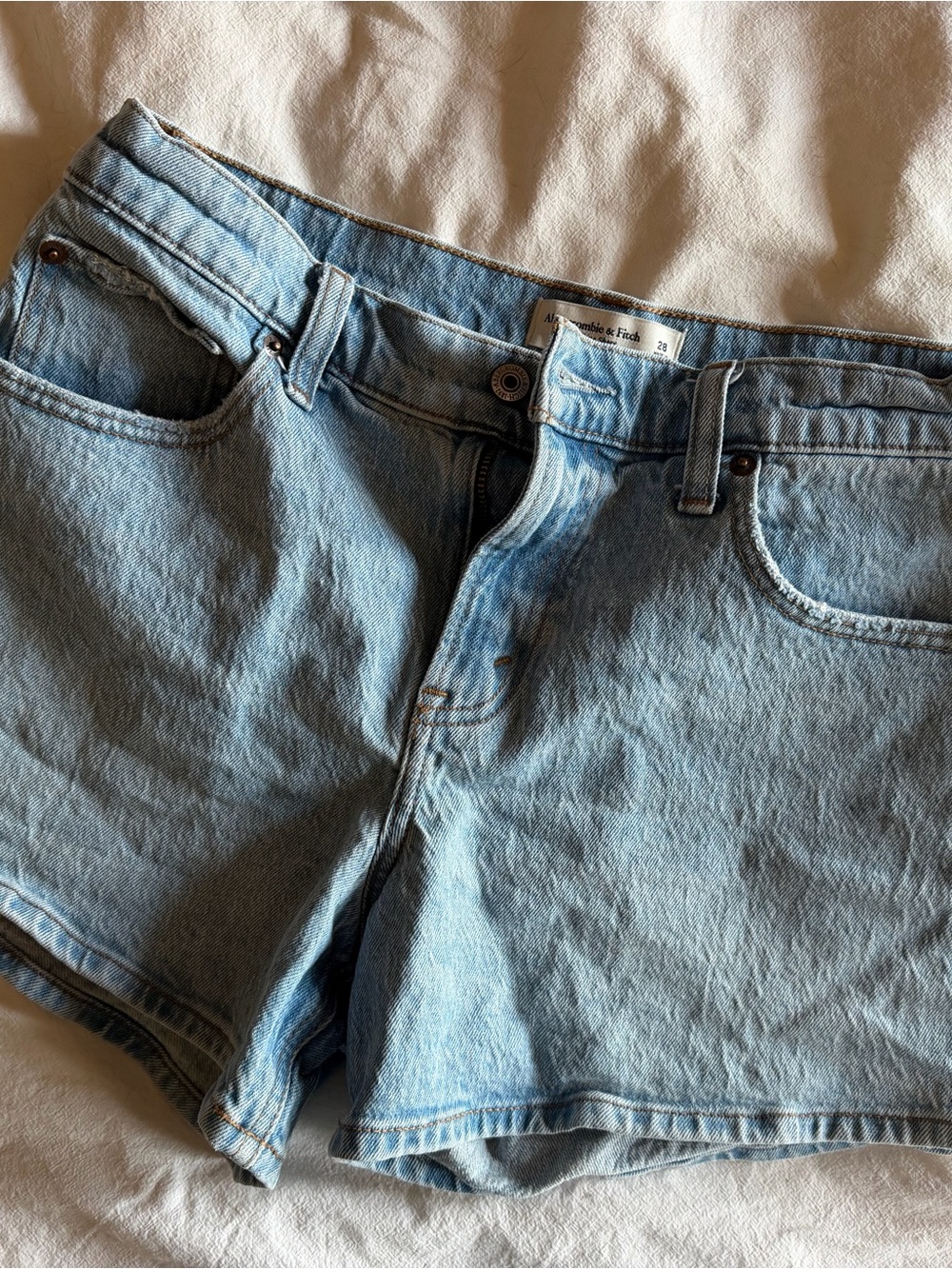 Abercrombie & Fitch Mid-Rise A-Line Shorts - Picture 5 of 7